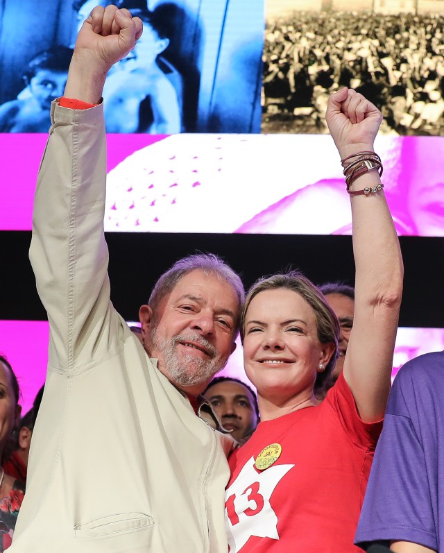 Lula0306_005