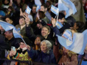 BASTA DE ENTREGA, AJUSTE Y HAMBRE: Paliza